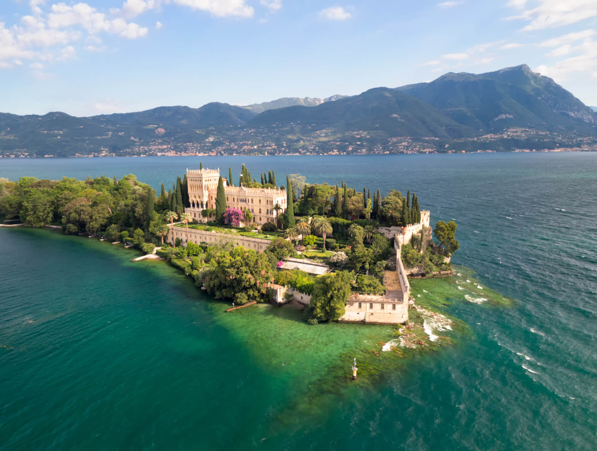 schönsten Ausflugsziele und Sehenswürdigkeiten am gardasee - Isola del Garda