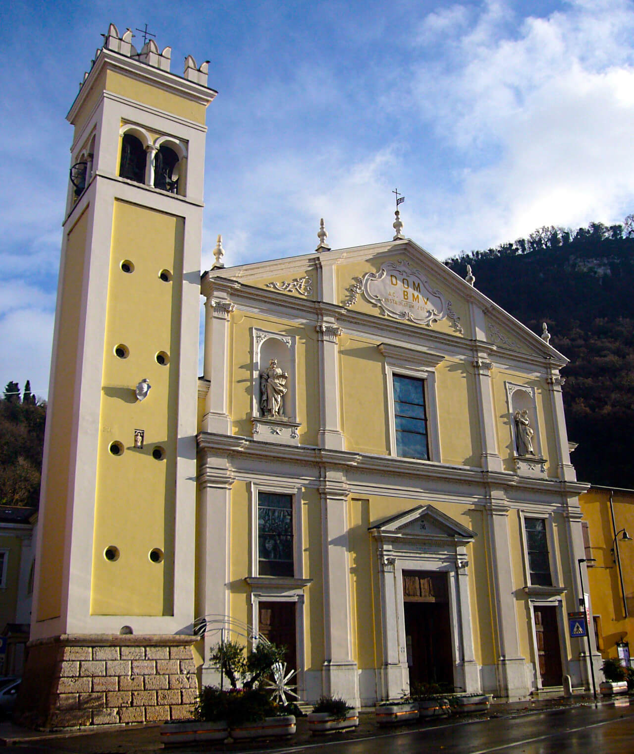 Die Kirche von Santa Maria Assunta