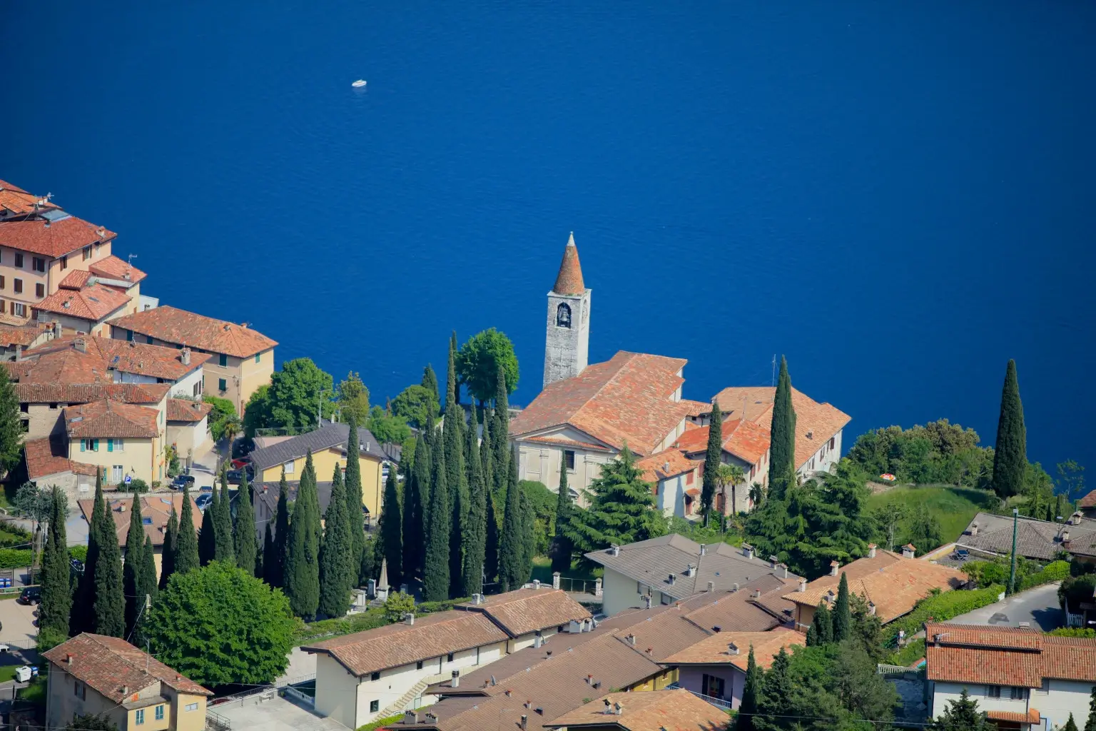 ¿Cuáles son los pueblos más bonitos del lago de Garda?