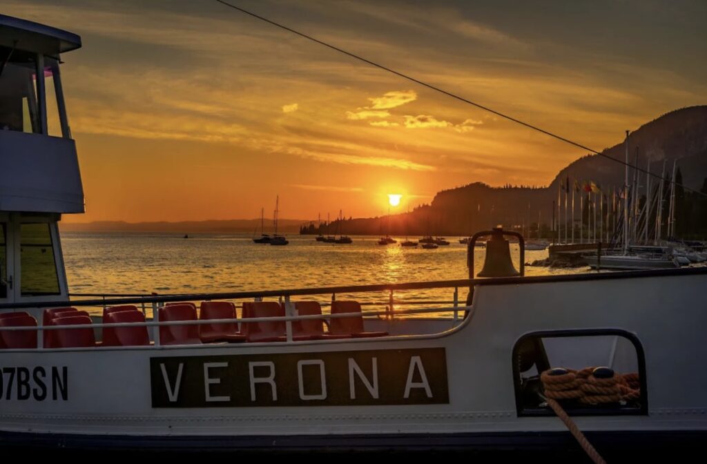 Schifffahrt und Fahrplan der Fähren am Gardasee