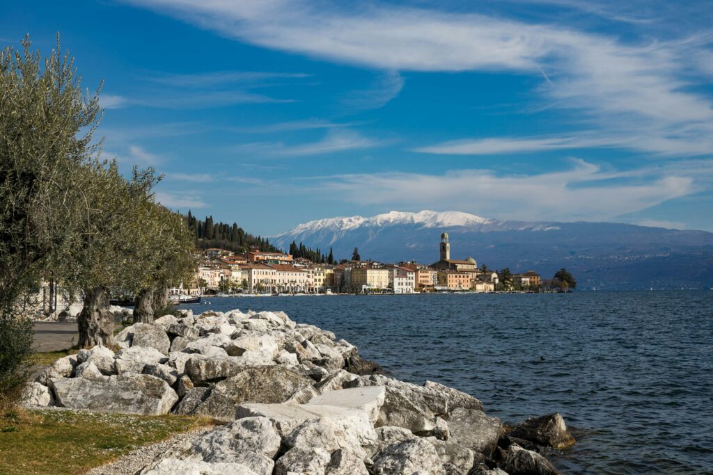 Lake Garda: speedboat tour